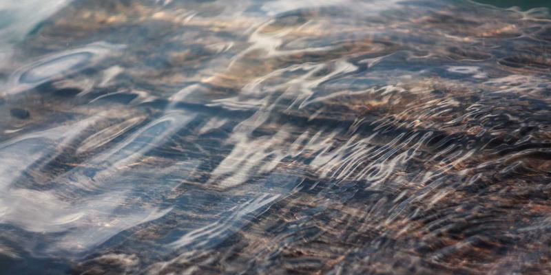 奥扎克湖42：密苏里州隐藏的度假天堂 | 自然风光与全攻略指南