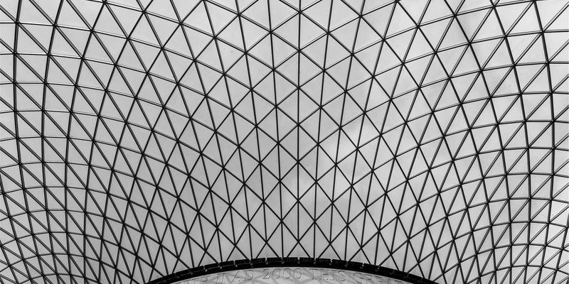 春末夏初的奥扎克湖：野生杜鹃与山茱萸花海徒步度假指南